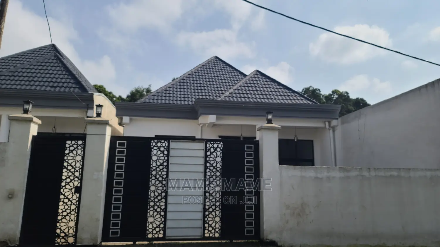 3bdrm Villa in Addis Abeba, Nifas Silk-Lafto for sale