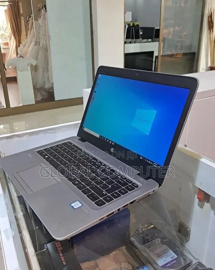 New Laptop HP EliteBook 840 8GB Intel Core I7 HDD 1T