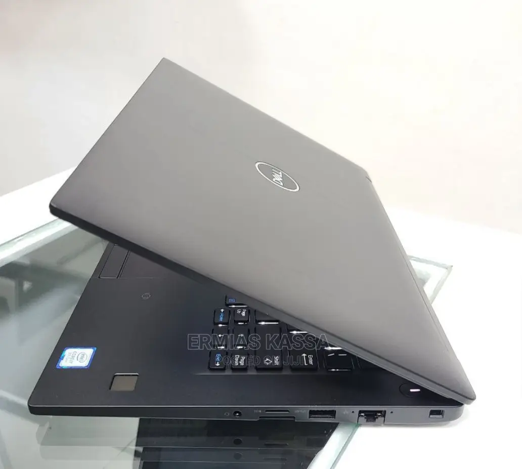 New Laptop Dell Latitude 5310 8GB Intel Core I7 SSD 512GB
