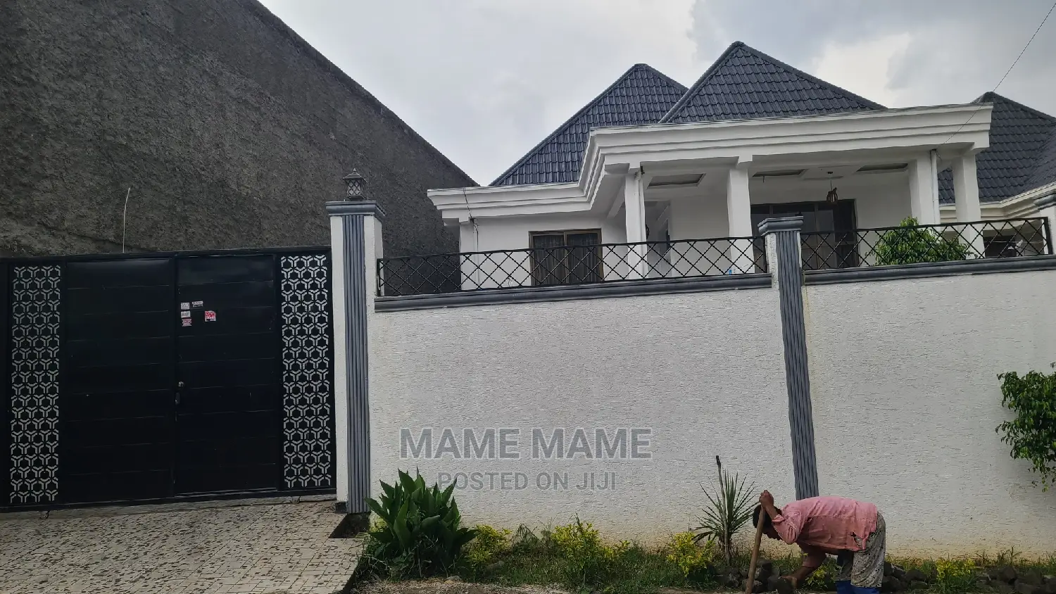 3bdrm Villa in Addis Abeba, Bole for sale