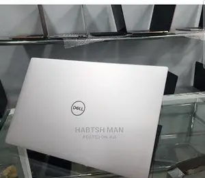 New Laptop Dell XPS 15 8GB Intel Core I5 SSD 512GB