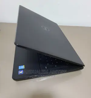 New Laptop Dell Inspiron 15 4GB Intel Core I3 SSHD (Hybrid) 500GB