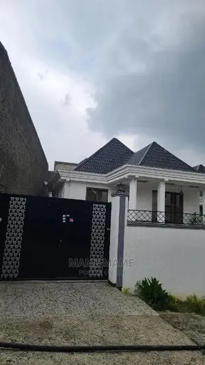 3bdrm Villa in Addis Abeba, Bole for sale