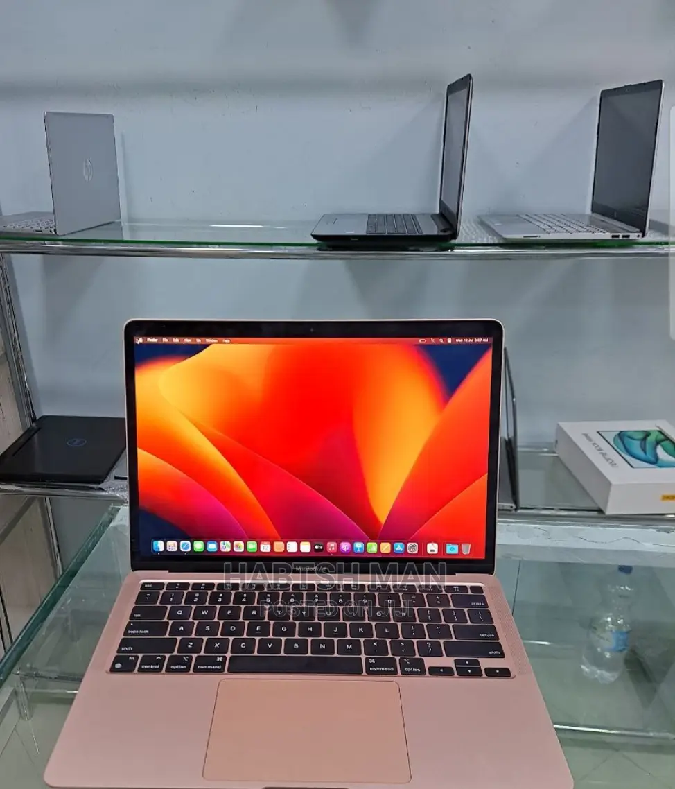 New Laptop Apple MacBook Air 2020 M1 8GB Apple M1 SSD 256GB