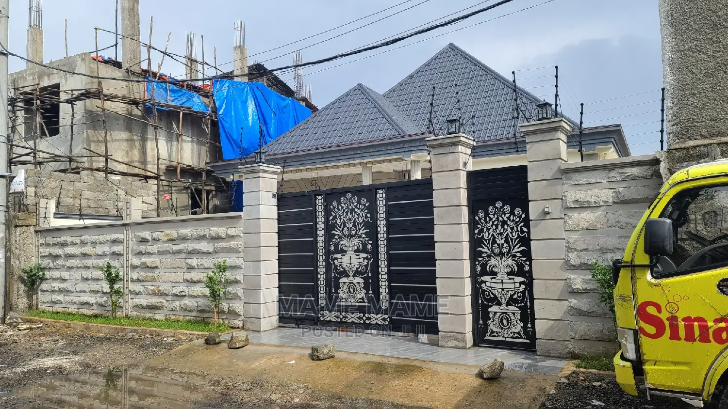 4bdrm Villa in Addis Abeba, Bole for sale