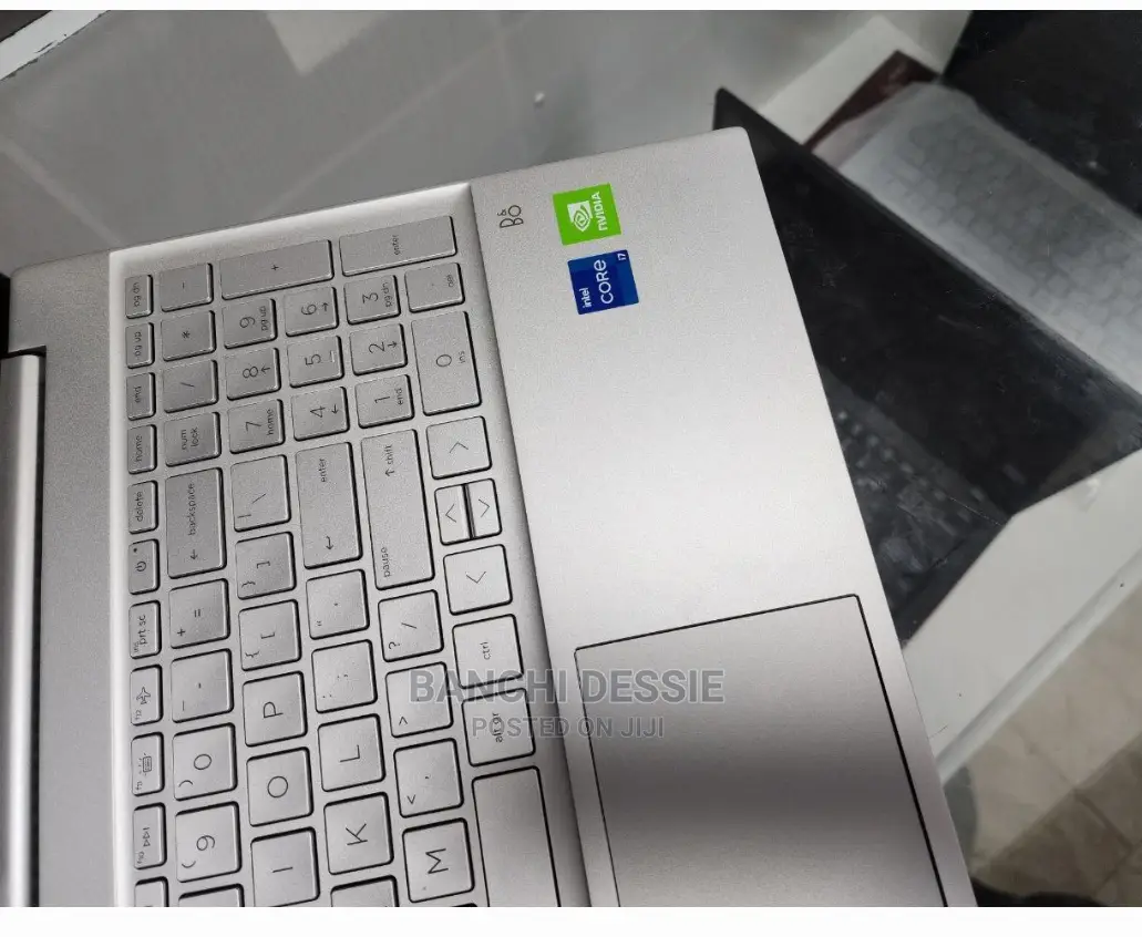 New Laptop HP Pavilion 15 16GB Intel Core I7 SSD 512GB