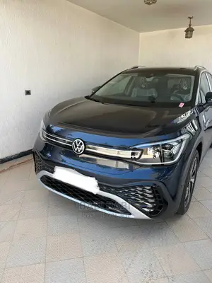 Volkswagen ID.6 2022 Blue