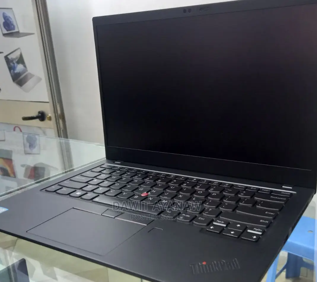 New Laptop Lenovo ThinkPad 13 16GB Intel Core I7 SSD 512GB