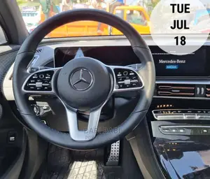 New Mercedes-Benz E400 2023 White