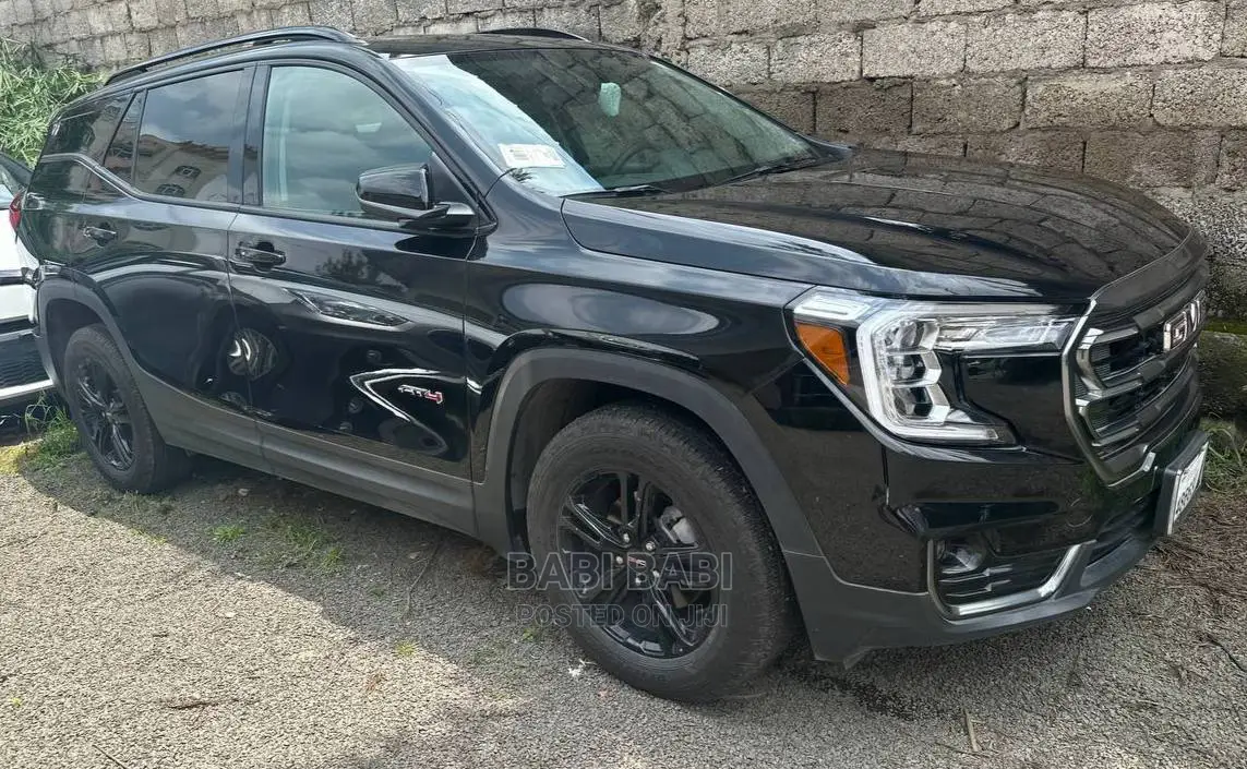 New GMC Terrain 2023 Black