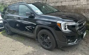 Photo - New GMC Terrain 2023 Black