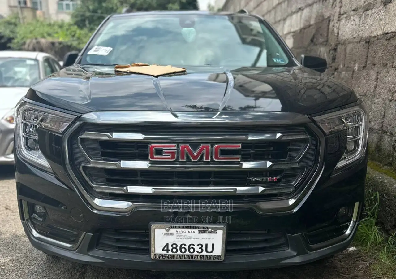 New GMC Terrain 2023 Black