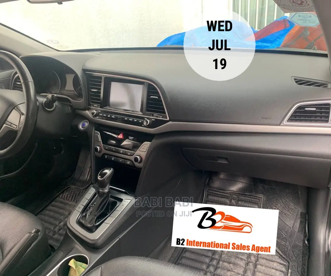 Hyundai Avante 2017 Gray