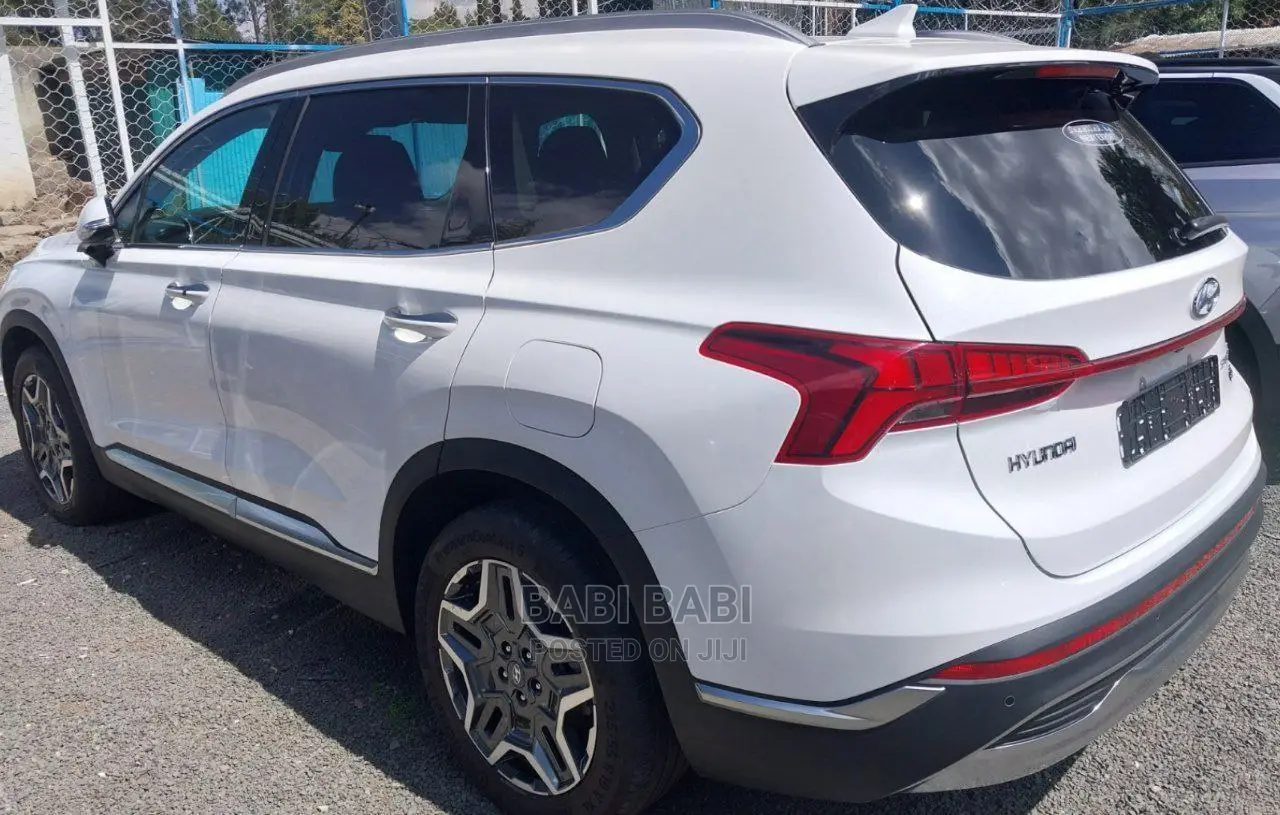 New Hyundai Santa Fe 2023 White