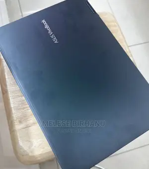New Laptop Asus 16GB AMD Ryzen 7 SSD 512GB
