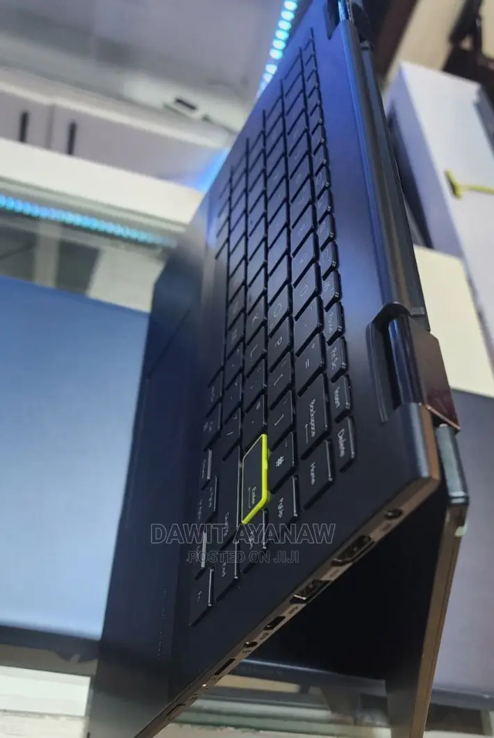 New Laptop Asus VivoBook 15 X505BA 16GB AMD Ryzen 7 SSD 512GB