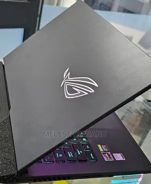 New Laptop Asus 16GB AMD Ryzen 9 SSD 1T
