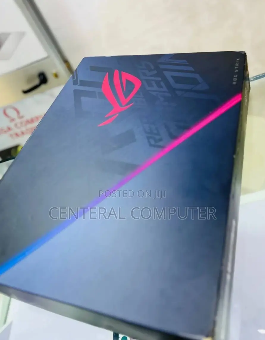 New Laptop Asus 16GB Intel Core I7 SSD 512GB