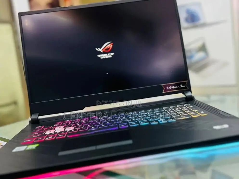 New Laptop Asus 16GB Intel Core I7 SSD 512GB