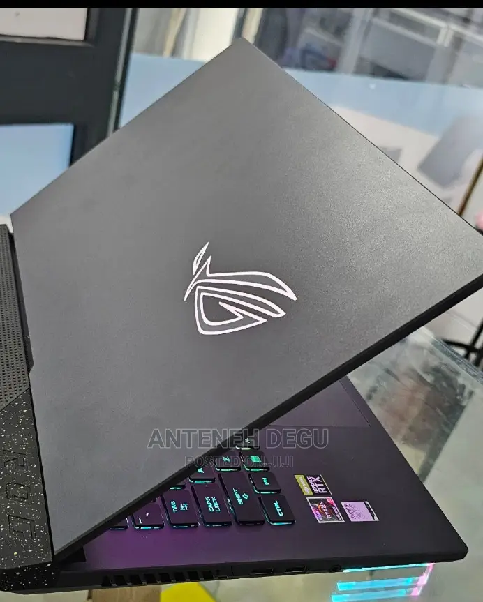 New Laptop Asus ROG Strix G15 16GB AMD Ryzen 9 SSD 1T