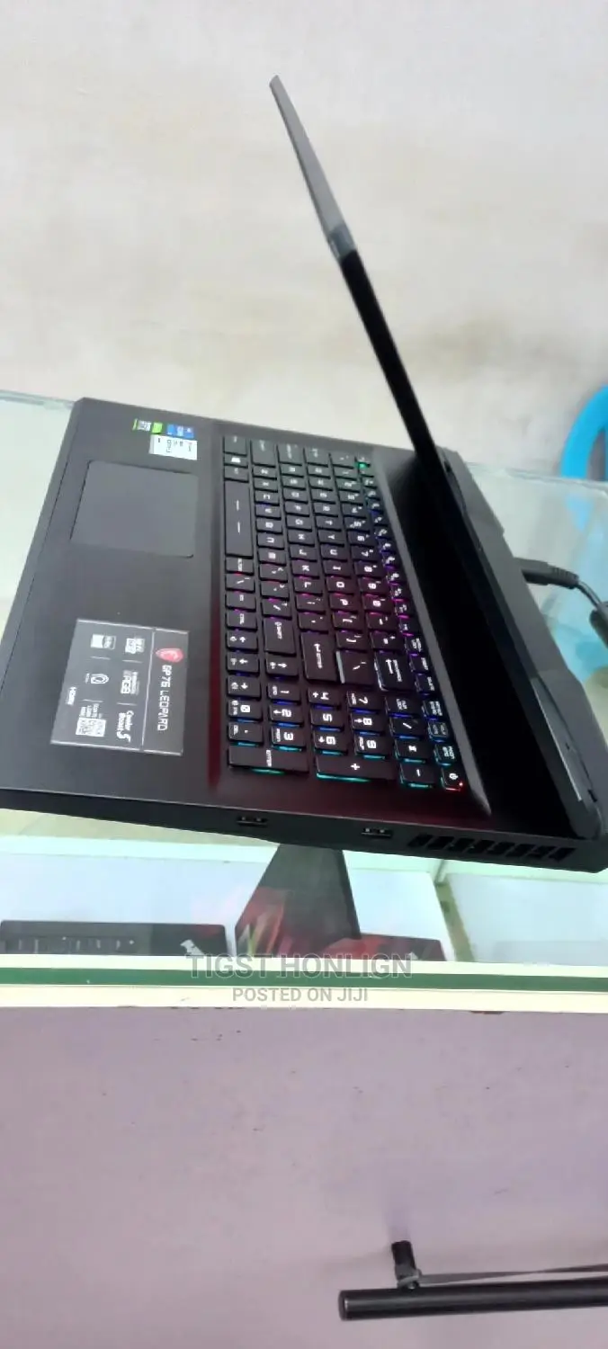 New Laptop MSI GF63 16GB Intel Core I7 SSD 1T