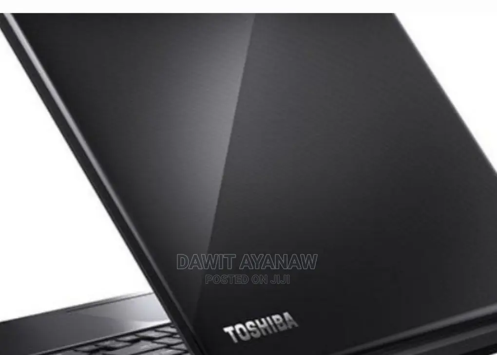 New Laptop Toshiba Satellite C55 8GB Intel Core i7 SSD 256GB