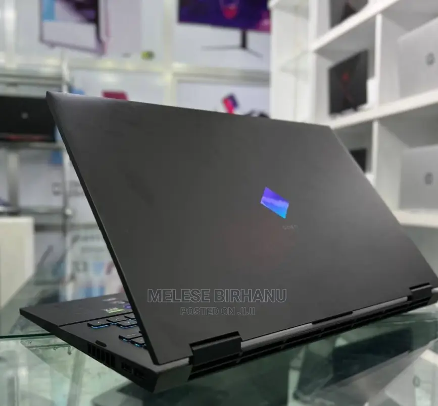 New Laptop HP Omen 17 16GB Intel Core i7 SSD 1T