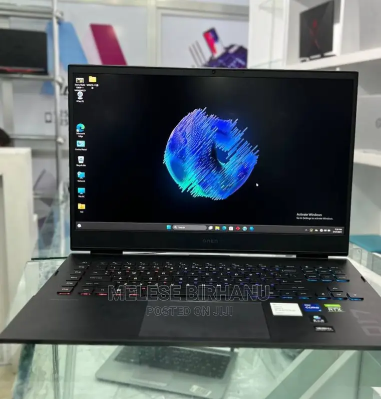 New Laptop HP Omen 17 16GB Intel Core i7 SSD 1T