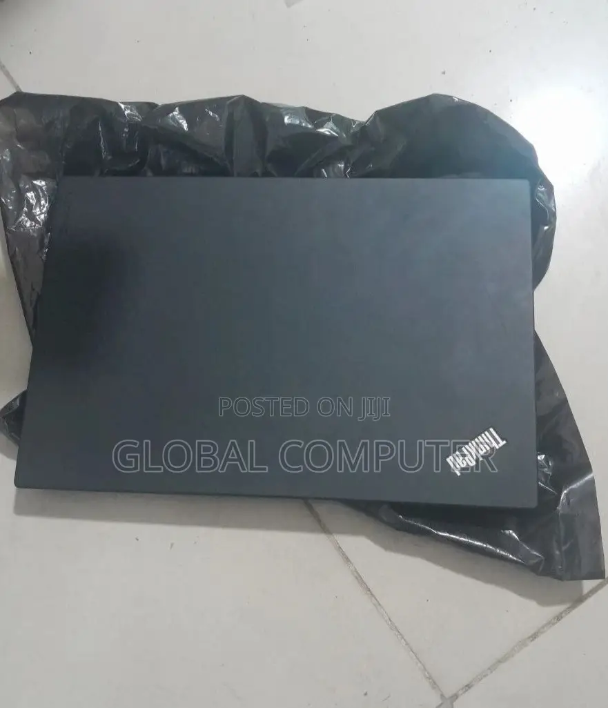 New Laptop Lenovo ThinkPad Yoga 8GB Intel Core I7 SSD 512GB