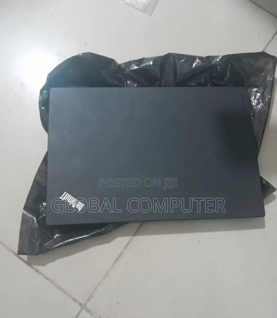 New Laptop Lenovo ThinkPad Yoga 8GB Intel Core I7 SSD 512GB