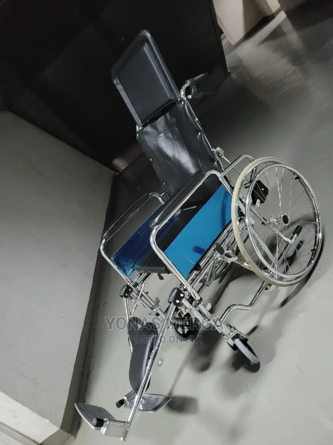 Wheelchair Light Weight,Multifunctional, Foldable