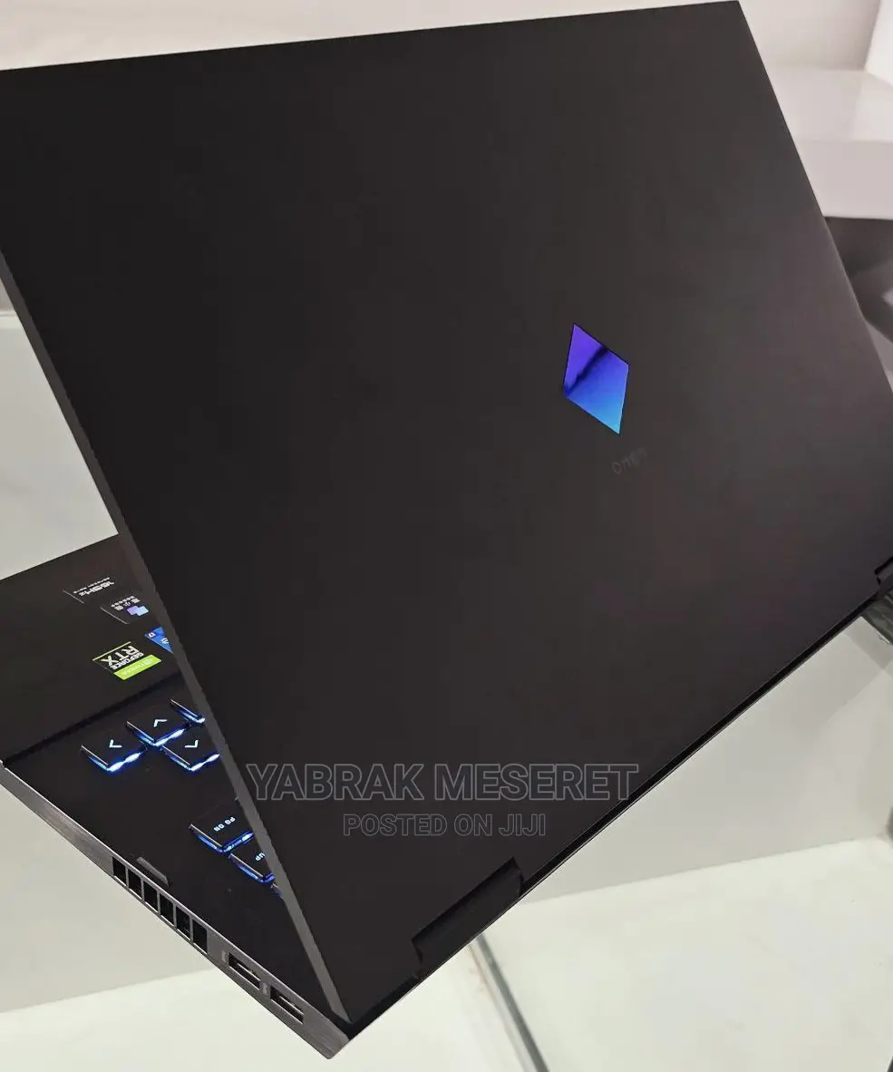 New Laptop HP Omen 17 16GB Intel Core I7 SSD 1T