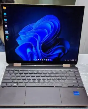 New Laptop HP Spectre 13 16GB Intel Core I7 SSD 1T