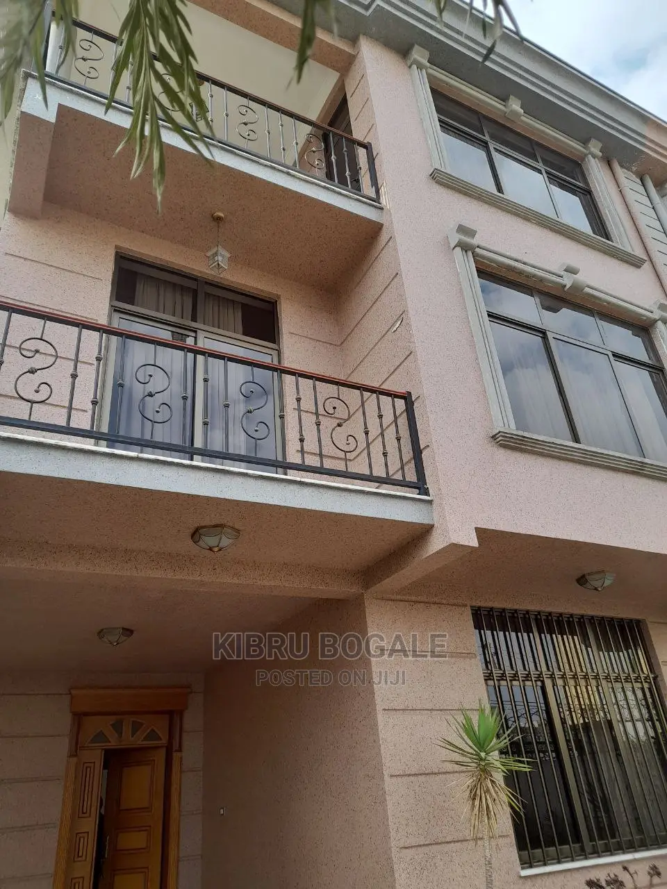 5bdrm House in Figa, Bole for sale