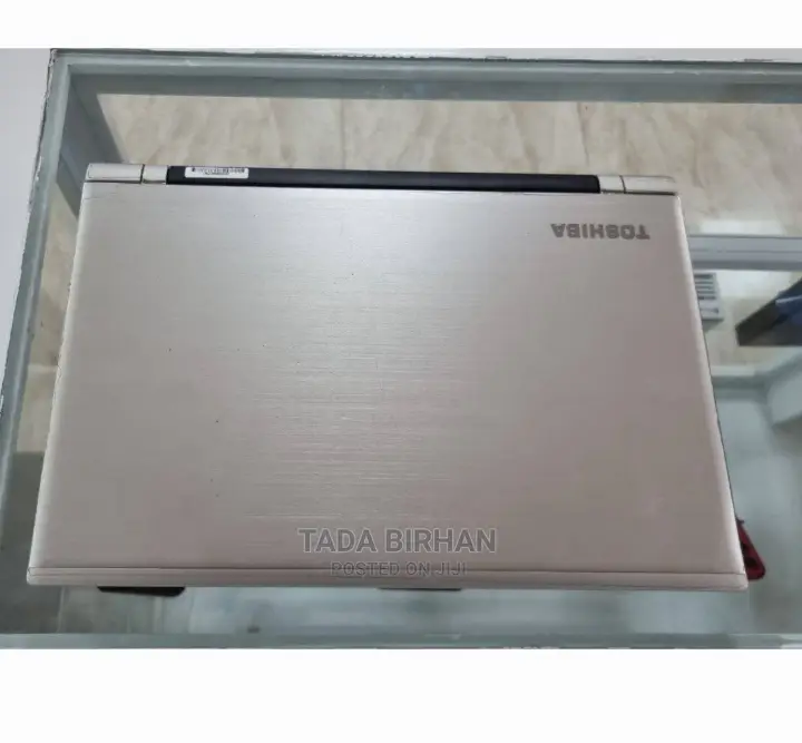 New Laptop Toshiba Satellite C55 12GB Intel Core I7 SSD 256GB