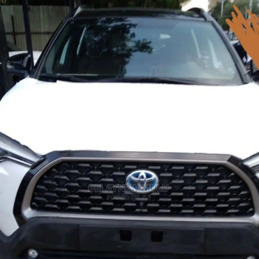New Toyota Corolla Cross 2022 White