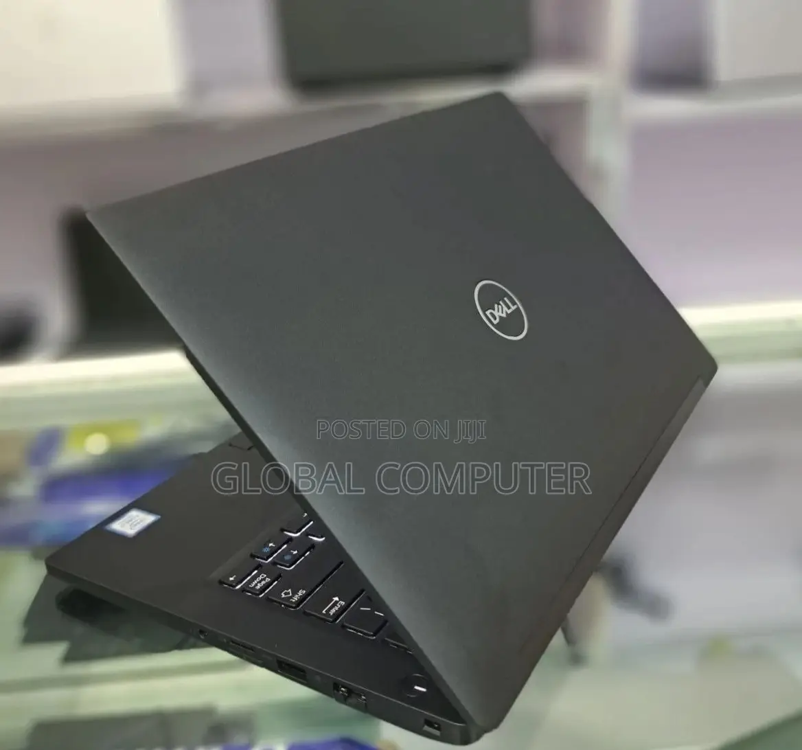 New Laptop Dell Latitude 7390 8GB Intel Core I7 SSD 512GB
