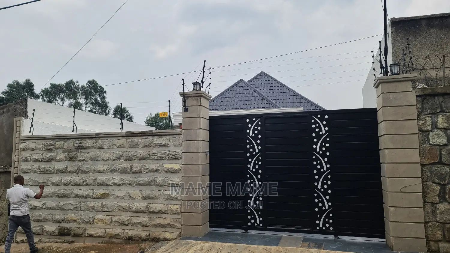 3bdrm Villa in Addis Abeba, Yeka for sale