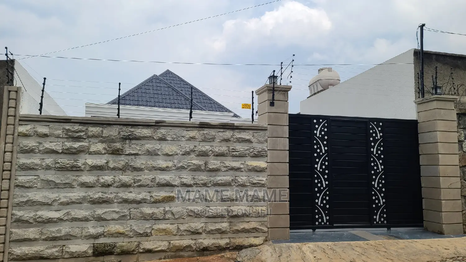 3bdrm Villa in Addis Abeba, Yeka for sale