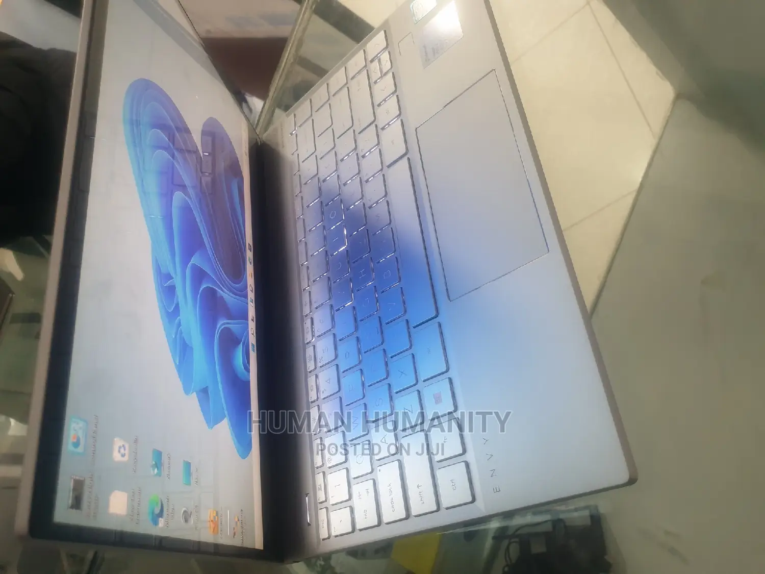 New Laptop HP Pavilion 15 8GB Intel Core I7 SSD 512GB