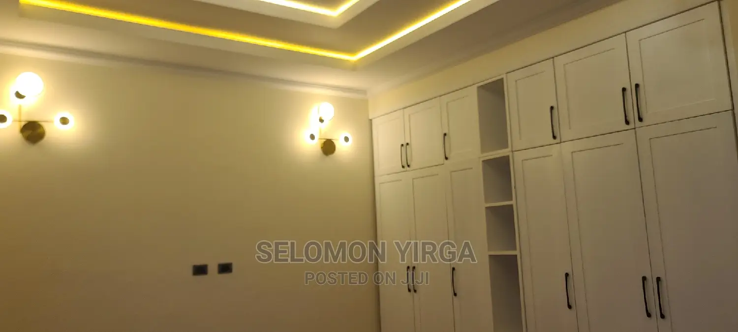 4bdrm Villa in Adids Ababa, Yeka for sale