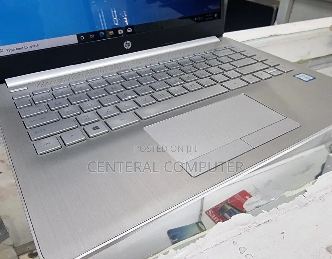 New Laptop HP Stream Notebook 8GB Intel Core I5 SSD 1T