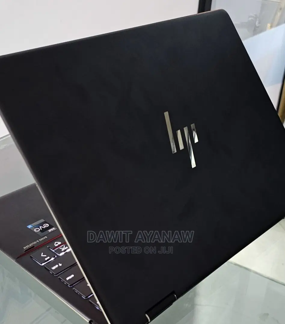 New Laptop HP Spectre 16GB Intel Core I7 SSD 1T