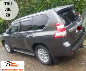 Toyota Land Cruiser Prado 2014 Gray
