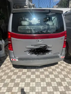 Hyundai Starex 2015 Silver