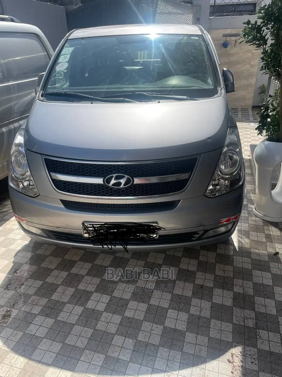 Hyundai Starex 2015 Silver