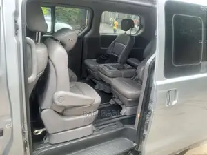 Hyundai Starex 2015 Silver