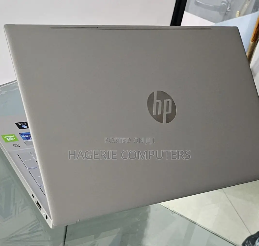 New Laptop HP Pavilion 13 16GB Intel Core I7 SSD 1T