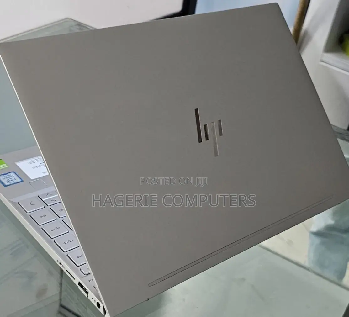 New Laptop HP Envy 14 8GB Intel Core I5 SSD 512GB
