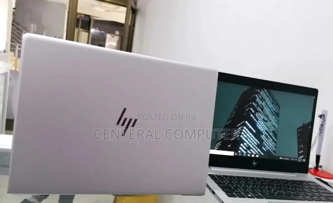 New Laptop HP EliteBook 840 G5 8GB Intel Core I7 SSD 512GB